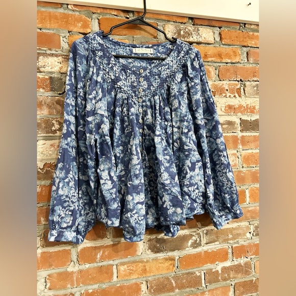 We The Free Floral Blue Women's Top Size M - Picture 3 of 10